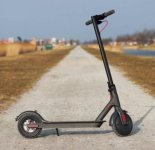 xiaomi-m365-standing.jpg